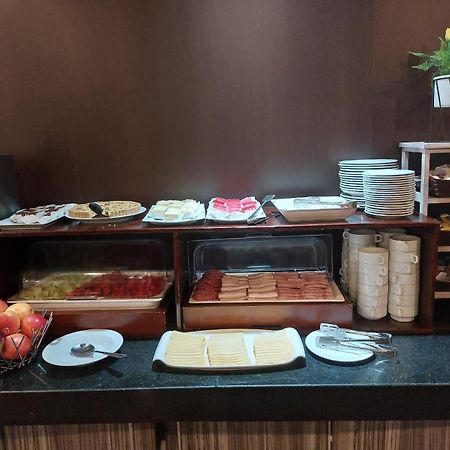 Hotel Diego De Almagro Curico Zewnętrze zdjęcie
